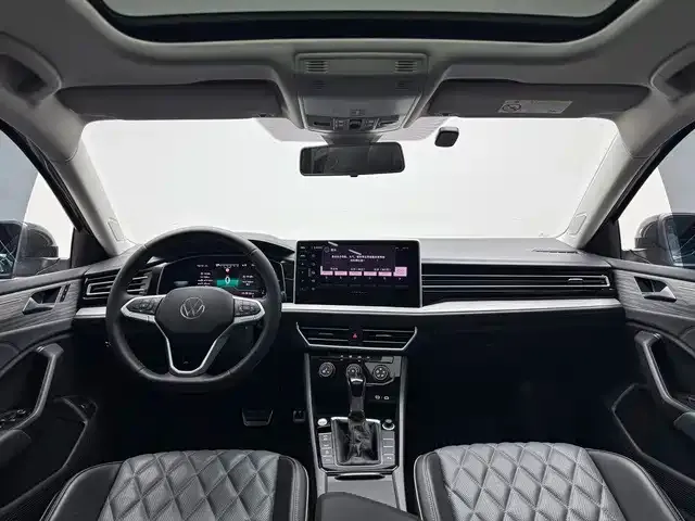 Volkswagen Sagitar — Фото автомобиля 5