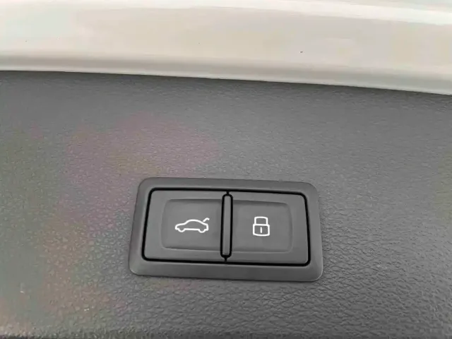 Audi Q2L — Фото автомобиля 18