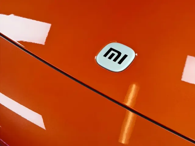 Xiaomi YU7 — Фото автомобиля 2