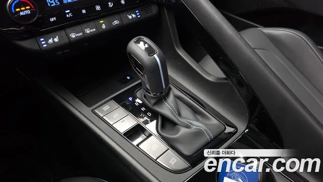 Hyundai Avante CN7 — Фото автомобиля 12