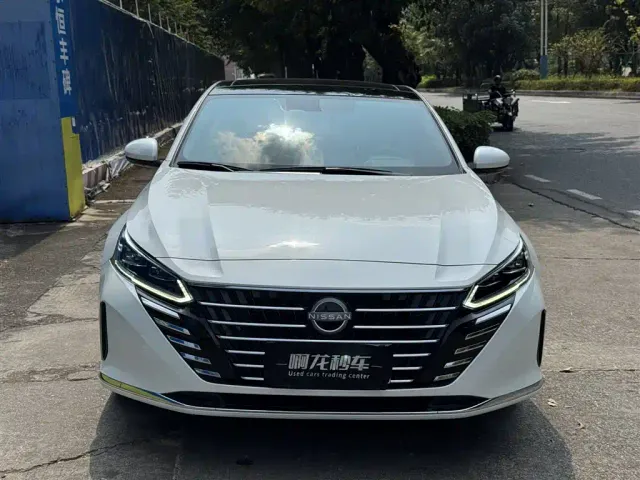 Nissan Teana — Фото автомобиля 2