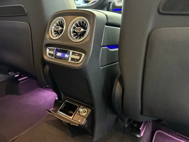 Mercedes-Benz G-Class — Фото автомобиля 11