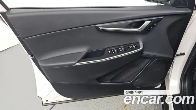 Kia EV6 — Фото автомобиля 13
