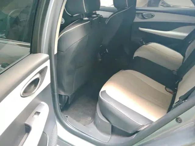 BYD Seal 05 DM-i — Фото автомобиля 11