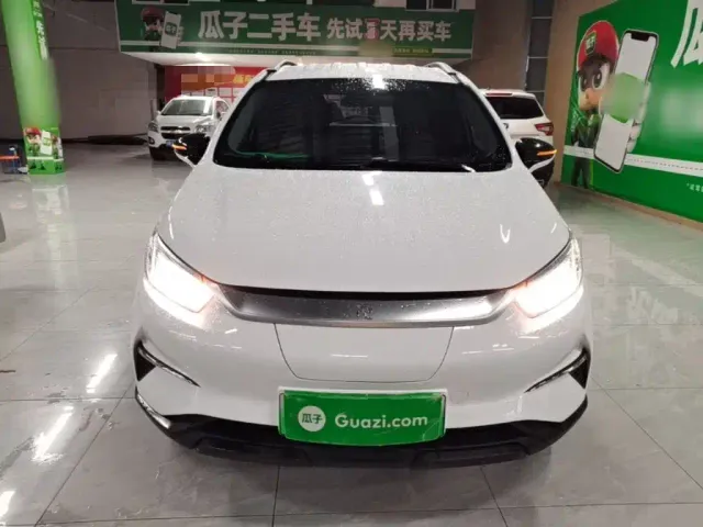BYD Yuan Pro — Фото автомобиля 2