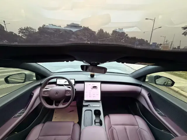 Nio ET5 Touring — Фото автомобиля 8