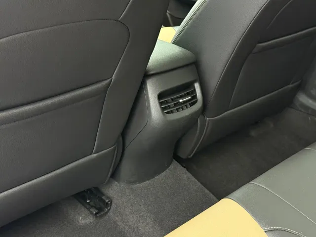 Chevrolet Monza — Фото автомобиля 15