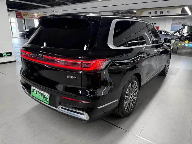 Geely Galaxy M9 — Фото автомобиля 4