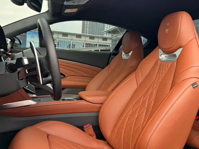 Maserati GranTurismo — Фото автомобиля 6