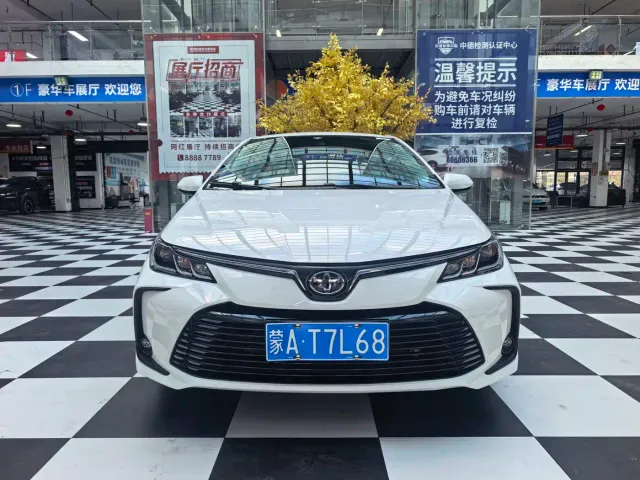 Toyota Corolla — Фото автомобиля 2