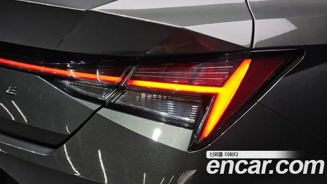 Hyundai Avante CN7 — Фото автомобиля 23