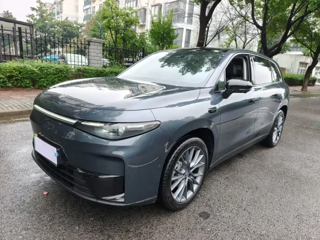Leapmotor C10 — Фото автомобиля 2
