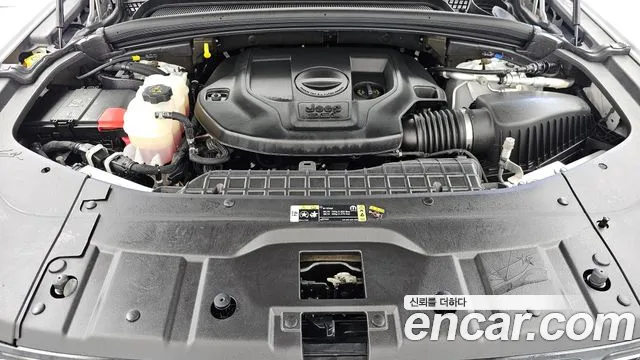 Jeep Cherokee WL — Фото автомобиля 6