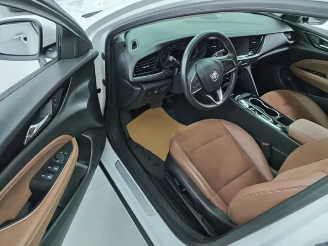 Buick Regal — Фото автомобиля 15