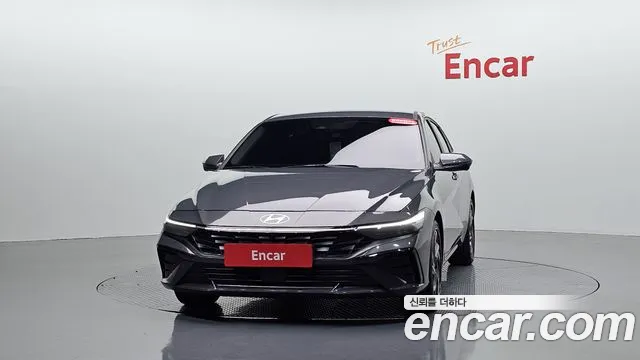 Hyundai Avante — Фото автомобиля 3