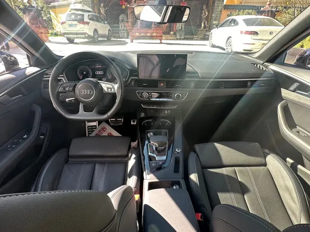 Audi A4L — Фото автомобиля 7