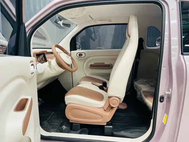 Besturn Bestune Pony 2026 222km Colorful Horse — Фото автомобиля 19