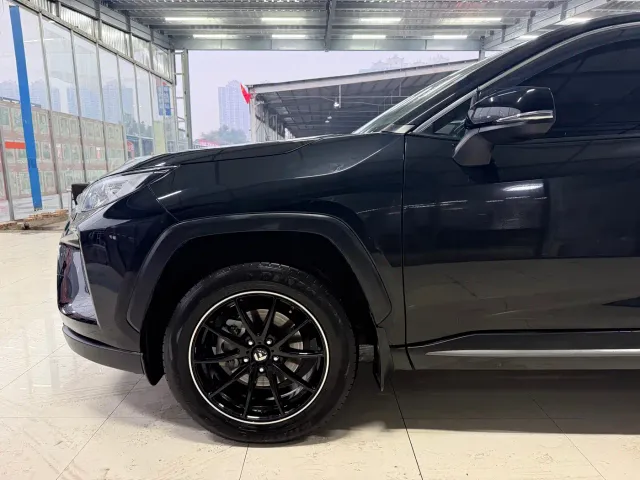 Toyota Wildlander — Фото автомобиля 4