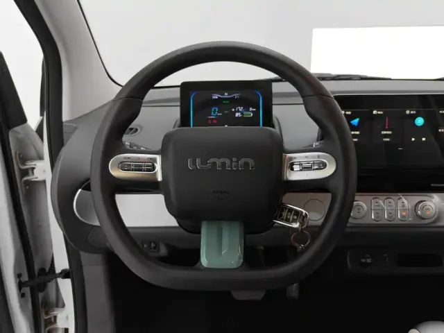 Changan Lumin — Фото автомобиля 15