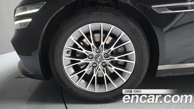 Genesis G80 RG3 — Фото автомобиля 5
