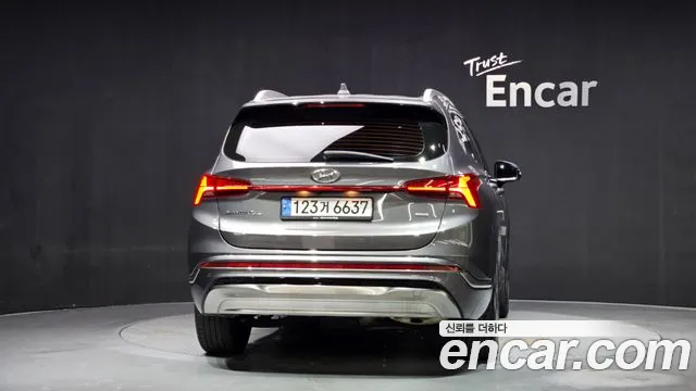 Hyundai Santafe Новый Santa Fe Бензин 2.5T 4WD — Фото автомобиля 4