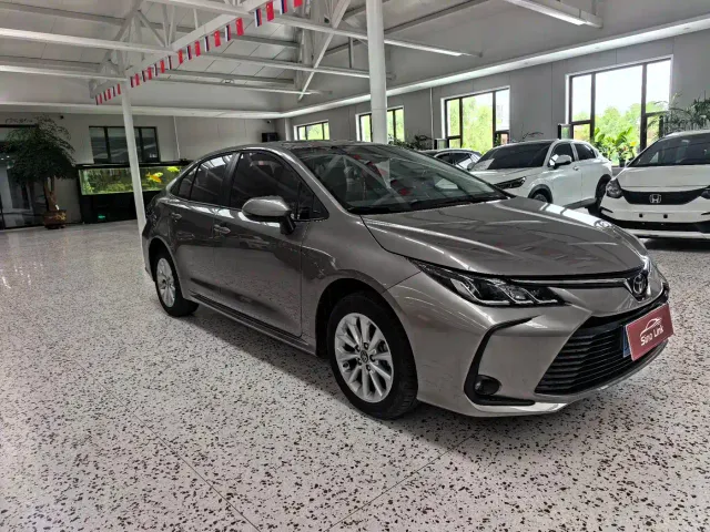 Toyota Corolla — Фото автомобиля 3