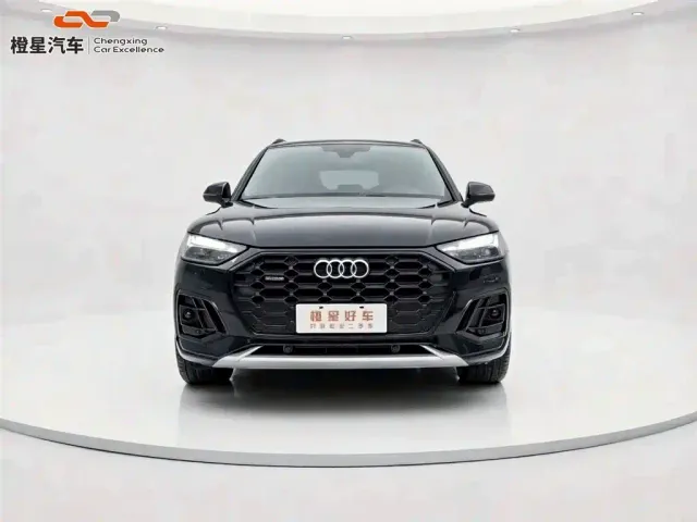 Audi Q5L — Фото автомобиля 2