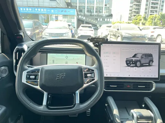 Jetour T2 — Фото автомобиля 23