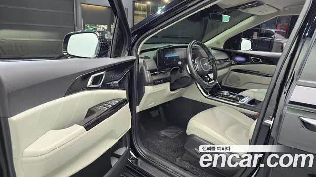 Kia Carnival 4th Gen — Фото автомобиля 15