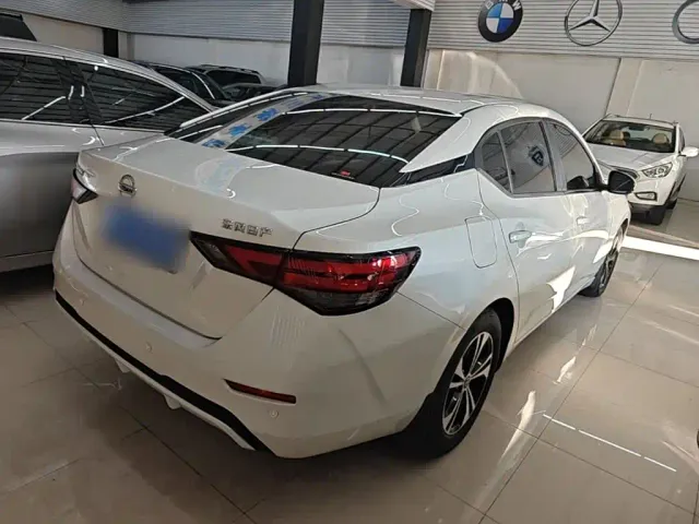 Nissan Sylphy — Фото автомобиля 6