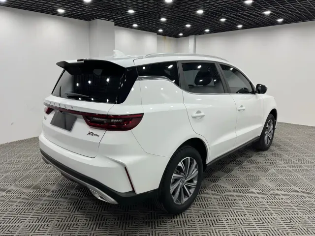 Geely Vision X6 — Фото автомобиля 7