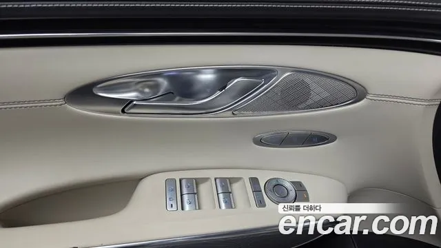 Genesis GV70 2.5T Бензин 2WD — Фото автомобиля 26