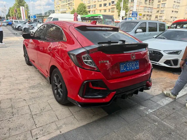 Honda Civic — Фото автомобиля 2