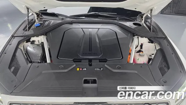 Genesis GV70 Electrified — Фото автомобиля 9