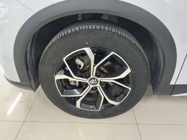 BYD Yuan PLUS — Фото автомобиля 22