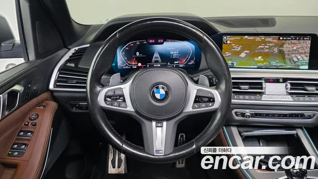 BMW X5 xDrive 40i M Sport — Фото автомобиля 10
