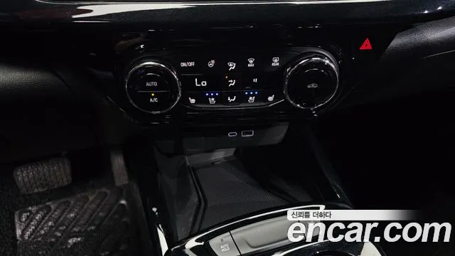 ChevroletGMDaewoo Trax Trax Кроссовер — Фото автомобиля 24