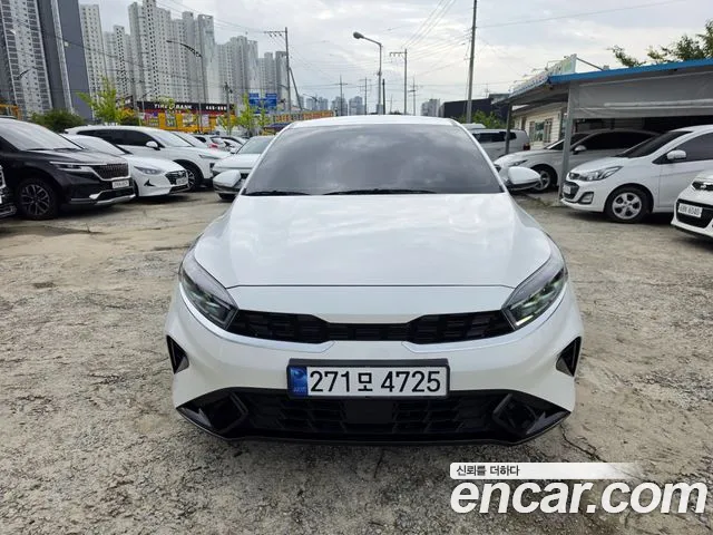 Kia K3 Generation 2 — Фото автомобиля 2