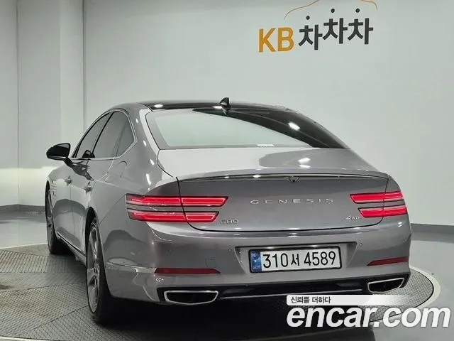 Genesis G80 RG3 — Фото автомобиля 2