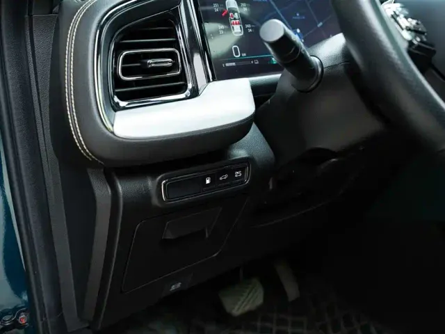GAC Trumpchi GS8 — Фото автомобиля 8
