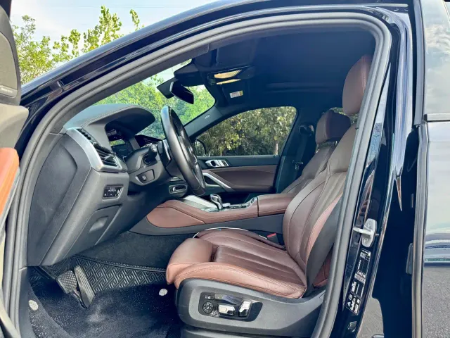 BMW X6 — Фото автомобиля 8