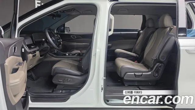 Kia Carnival — Фото автомобиля 29