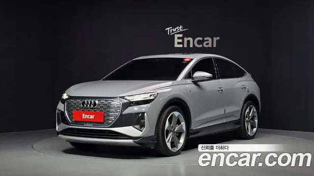 Фотография автомобиля — Audi Q4 e-tron F4