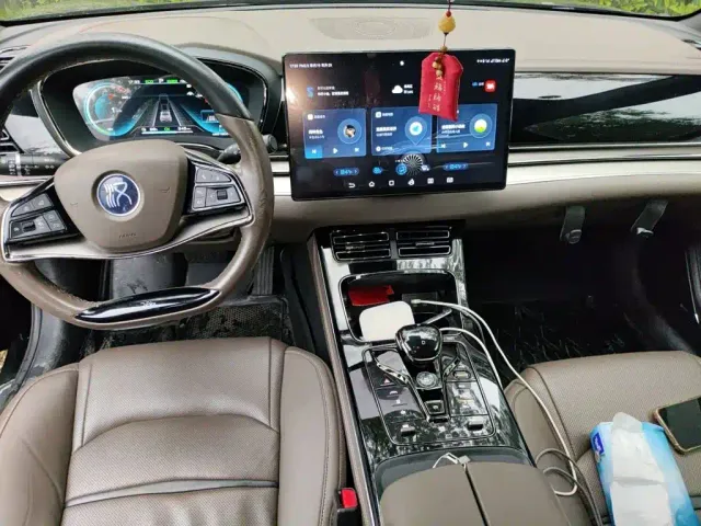 BYD Han — Фото автомобиля 5