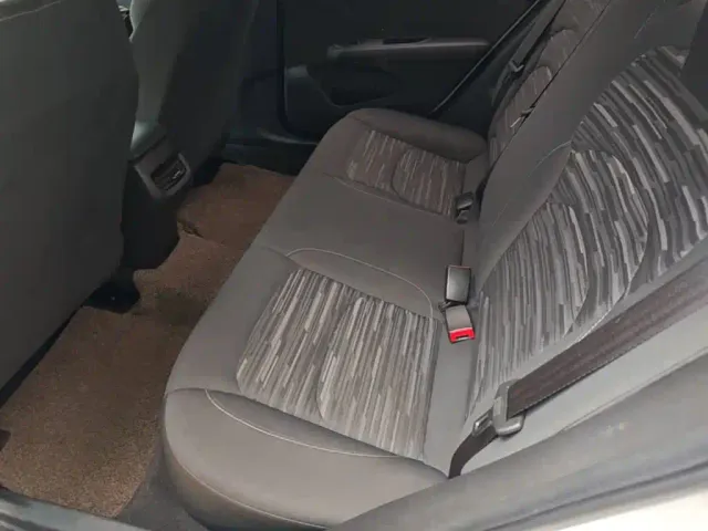 Chevrolet Monza — Фото автомобиля 16