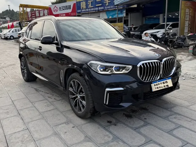 BMW X5 — Фото автомобиля 3