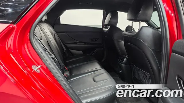 Hyundai Avante CN7 — Фото автомобиля 11