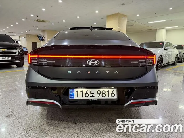 Hyundai Sonata — Фото автомобиля 4