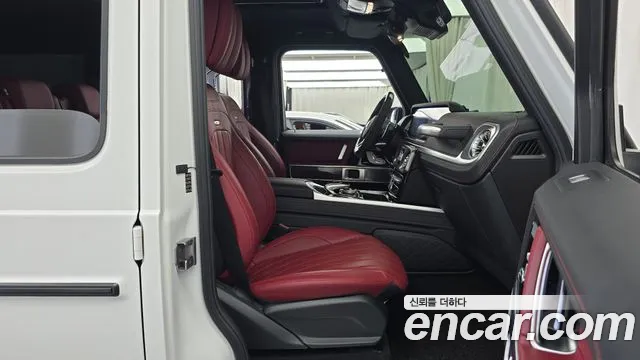 Mercedes-Benz G-Class — Фото автомобиля 26