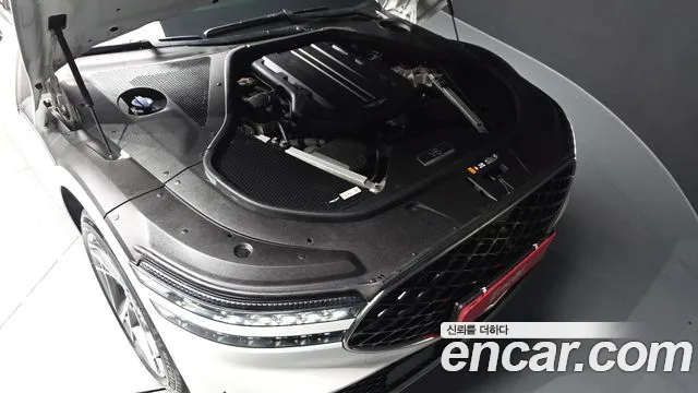 Genesis G90 Бензин 3.5 турбо AWD — Фото автомобиля 5